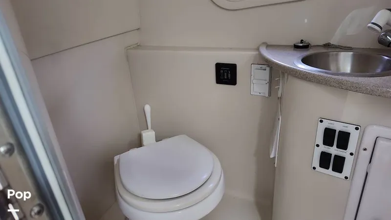 Slide: The Image of Four Winns V288 2008 - 15341773