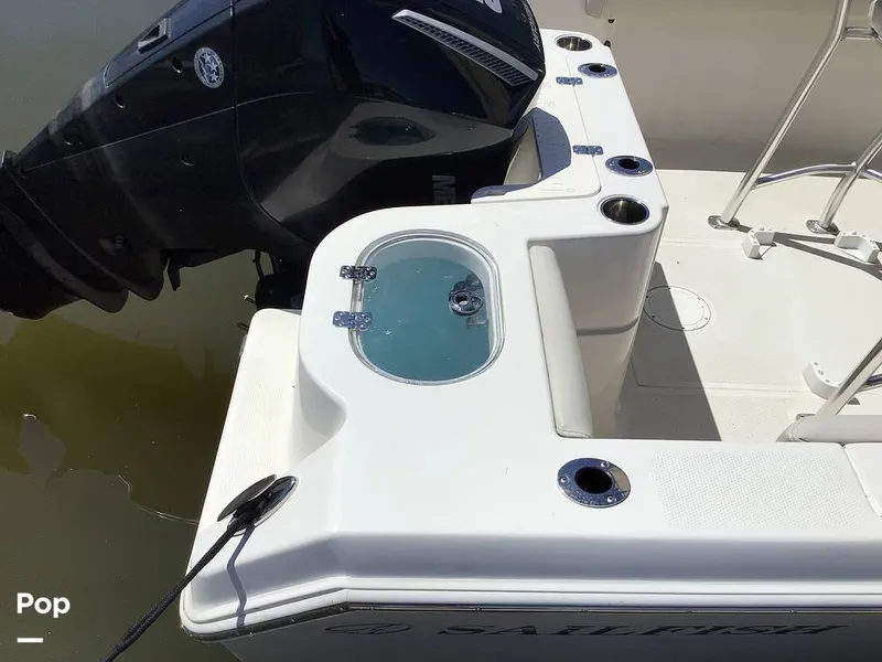 Slide: The Image of Sailfish 220 CC 2024 - 15363914