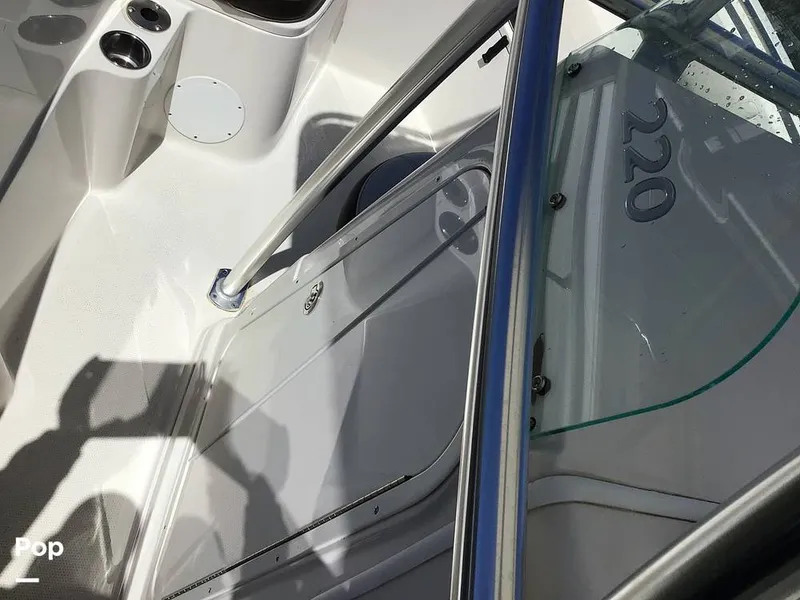 Slide: The Image of Sailfish 220 CC 2024 - 15363940
