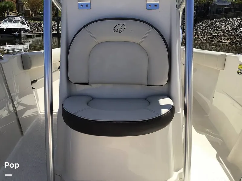 Slide: The Image of Sailfish 220 CC 2024 - 15363947