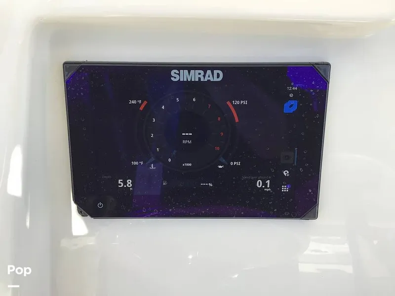 Slide: The Image of Sailfish 220 CC 2024 - 15364005