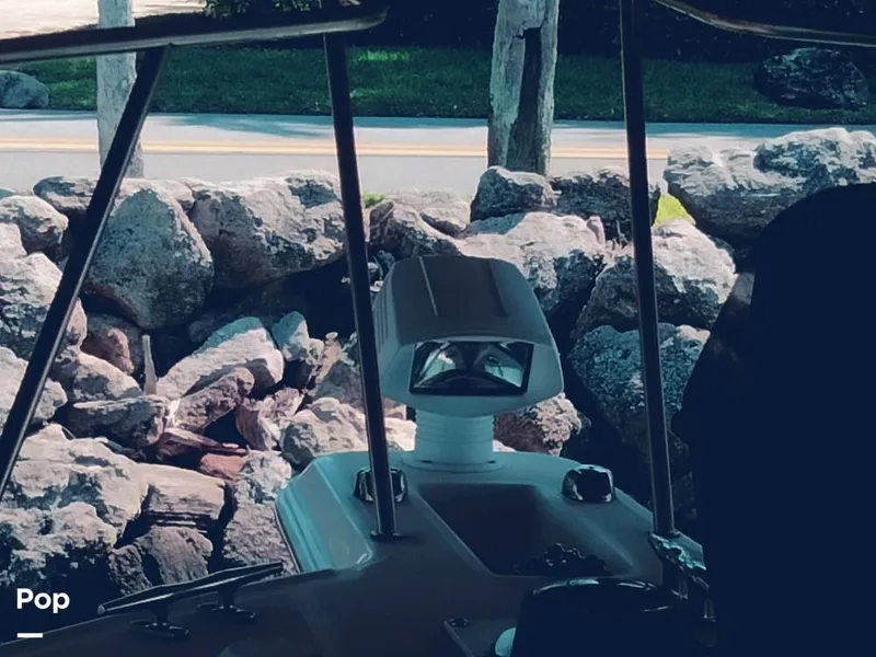 Slide: The Image of Spotlight - 15309751