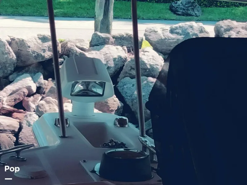 Slide: The Image of Spotlight - 15309752