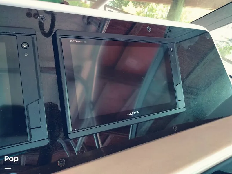 Slide: The Image of GPS/ Fishfinder/ Plotter - 15309772