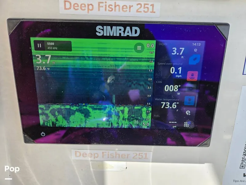 Slide: The Image of Sailfish 220 CC 2024 - 15385726