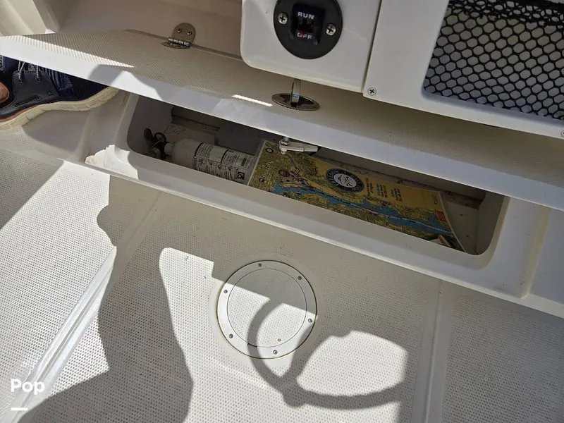 Slide: The Image of Sailfish 220 CC 2024 - 15385728