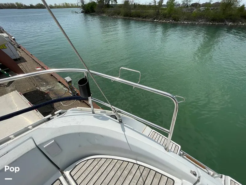 Slide: The Image of Beneteau Moorings 405 1992 - 15445738