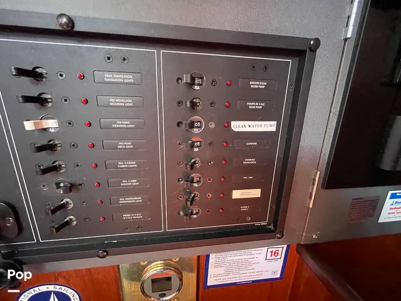 Slide: The Image of Beneteau Moorings 405 1992 - 15445944