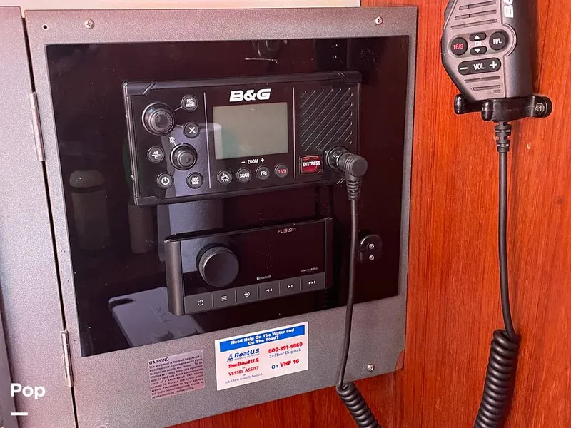 Slide: The Image of Beneteau Moorings 405 1992 - 15445946