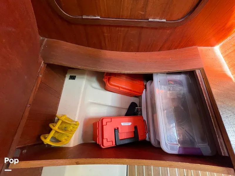 Slide: The Image of Beneteau Moorings 405 1992 - 15445950