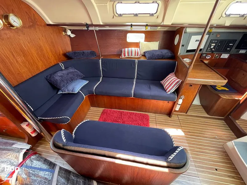 Slide: The Image of Beneteau Moorings 405 1992 - 15445960