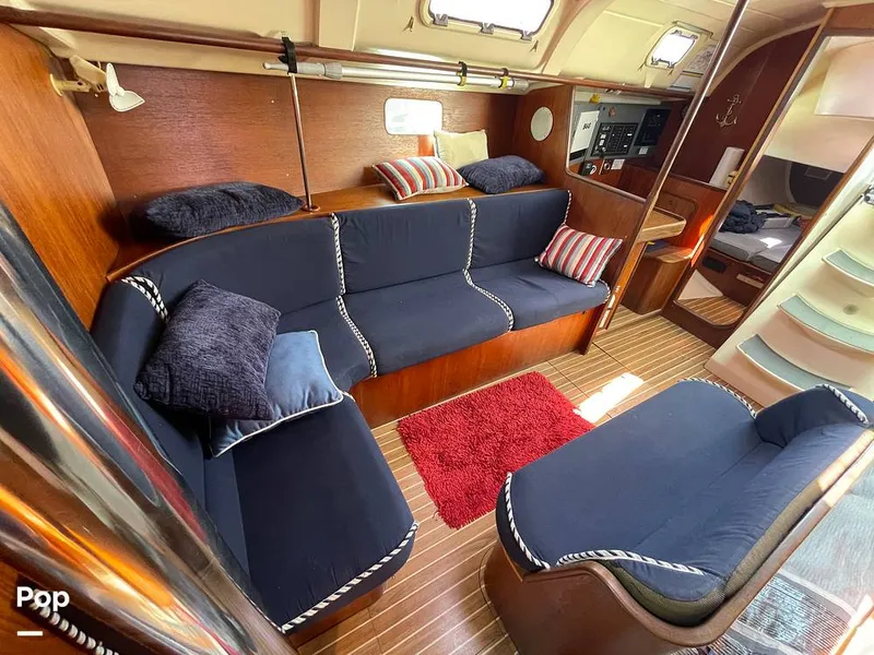 Slide: The Image of Beneteau Moorings 405 1992 - 15445961