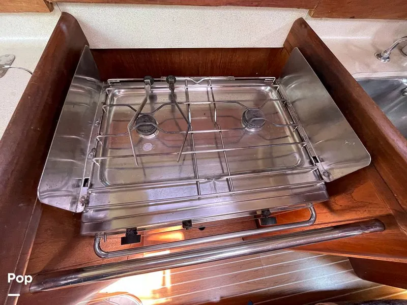 Slide: The Image of Beneteau Moorings 405 1992 - 15445998