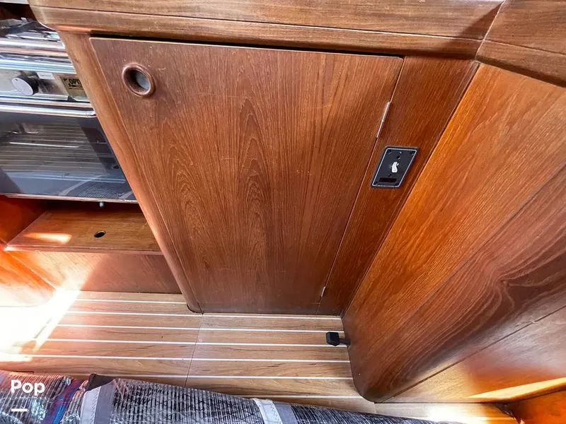 Slide: The Image of Beneteau Moorings 405 1992 - 15446002