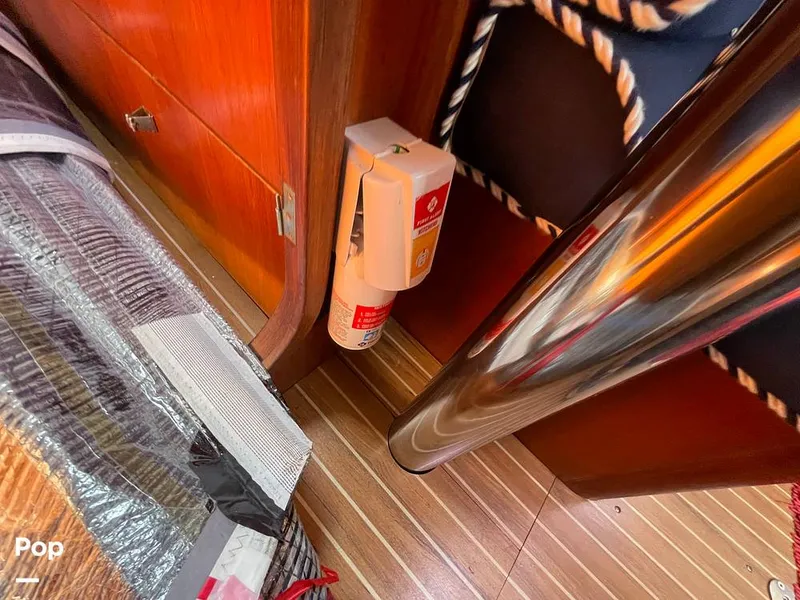 Slide: The Image of Beneteau Moorings 405 1992 - 15446012