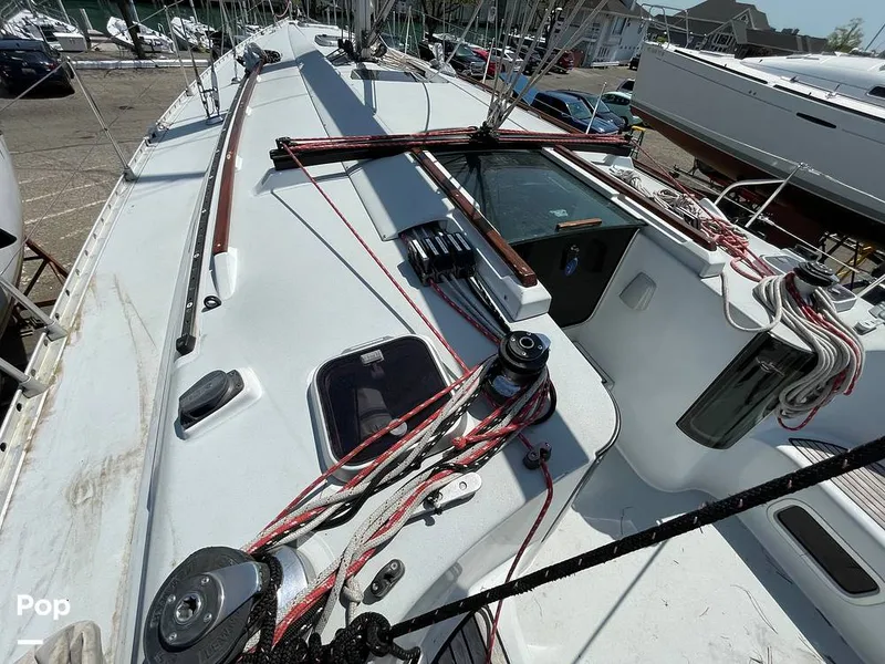 Slide: The Image of Beneteau Moorings 405 1992 - 15445654