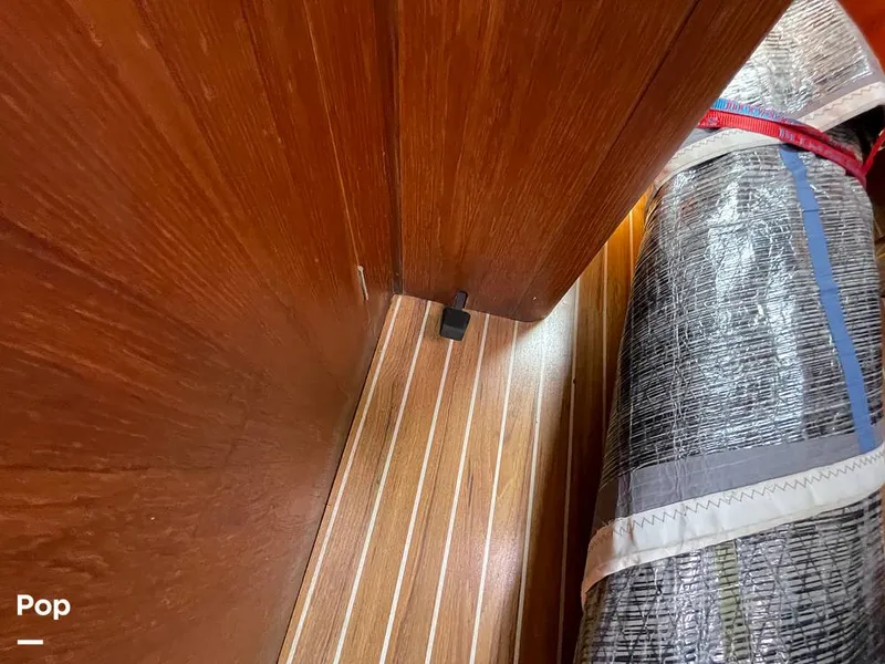 Slide: The Image of Beneteau Moorings 405 1992 - 15446114