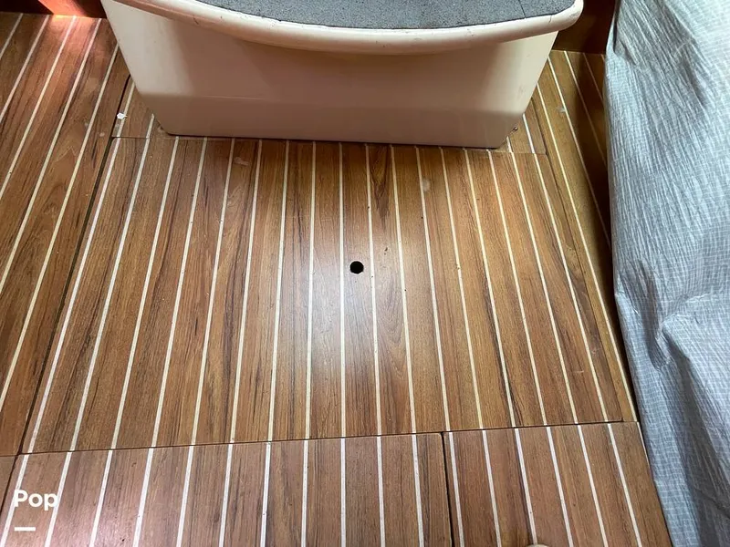 Slide: The Image of Beneteau Moorings 405 1992 - 15446115