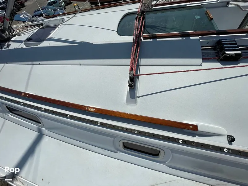 Slide: The Image of Beneteau Moorings 405 1992 - 15445656