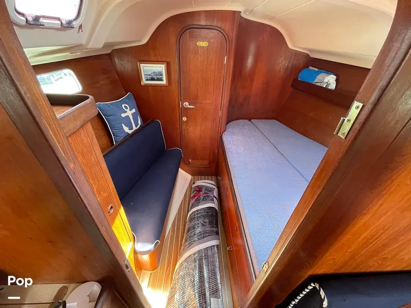 Slide: The Image of Beneteau Moorings 405 1992 - 15446133