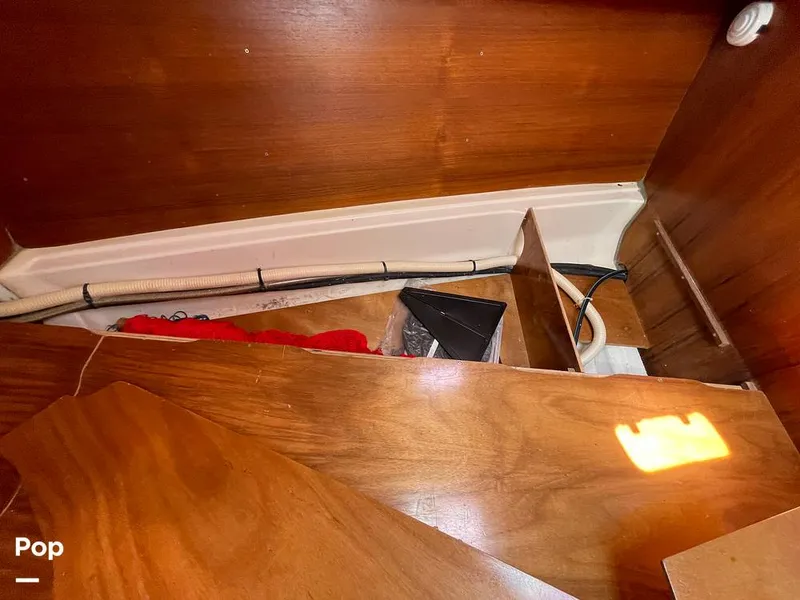 Slide: The Image of Beneteau Moorings 405 1992 - 15446138