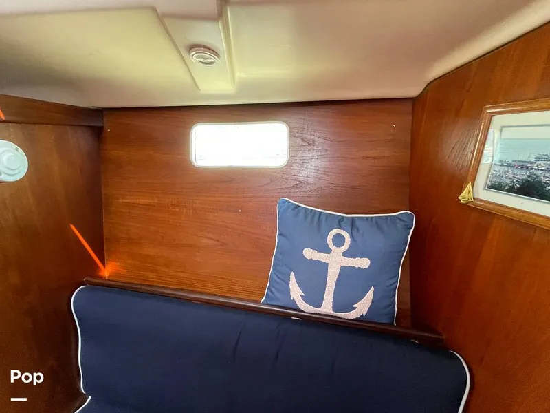 Slide: The Image of Beneteau Moorings 405 1992 - 15446146