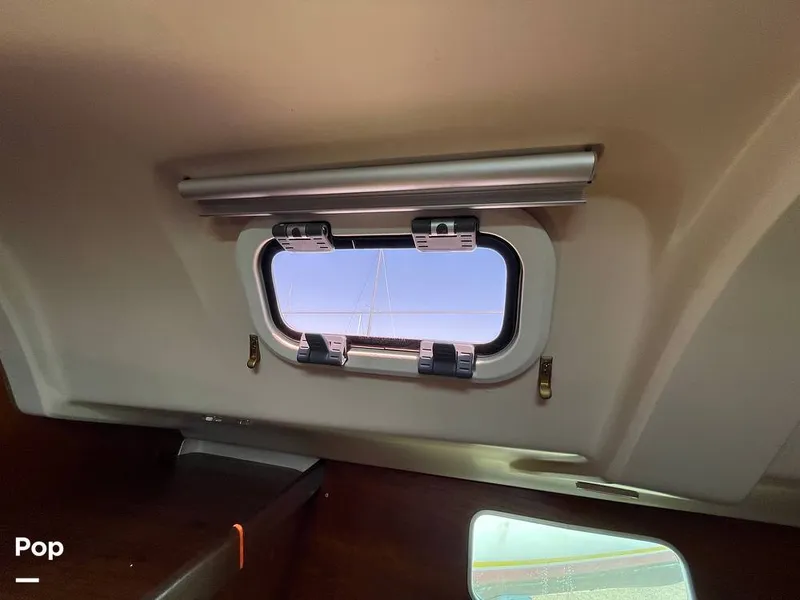 Slide: The Image of Beneteau Moorings 405 1992 - 15446154