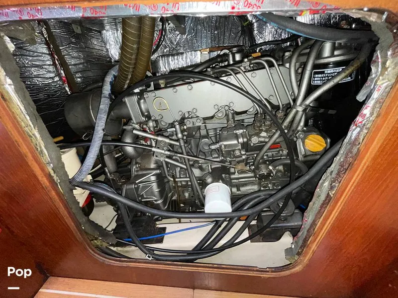 Slide: The Image of Beneteau Moorings 405 1992 - 15446323