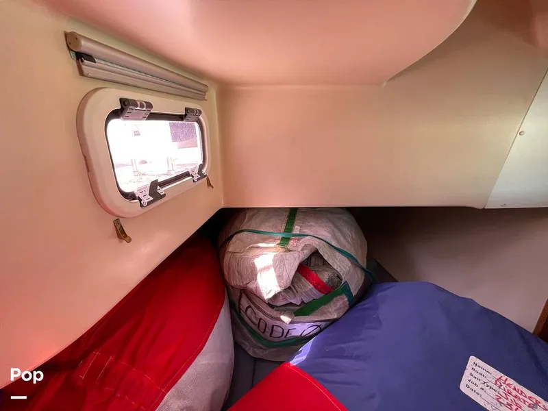 Slide: The Image of Beneteau Moorings 405 1992 - 15446333