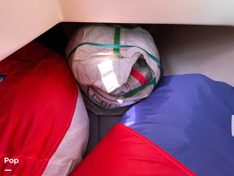 Slide: The Image of Beneteau Moorings 405 1992 - 15446339