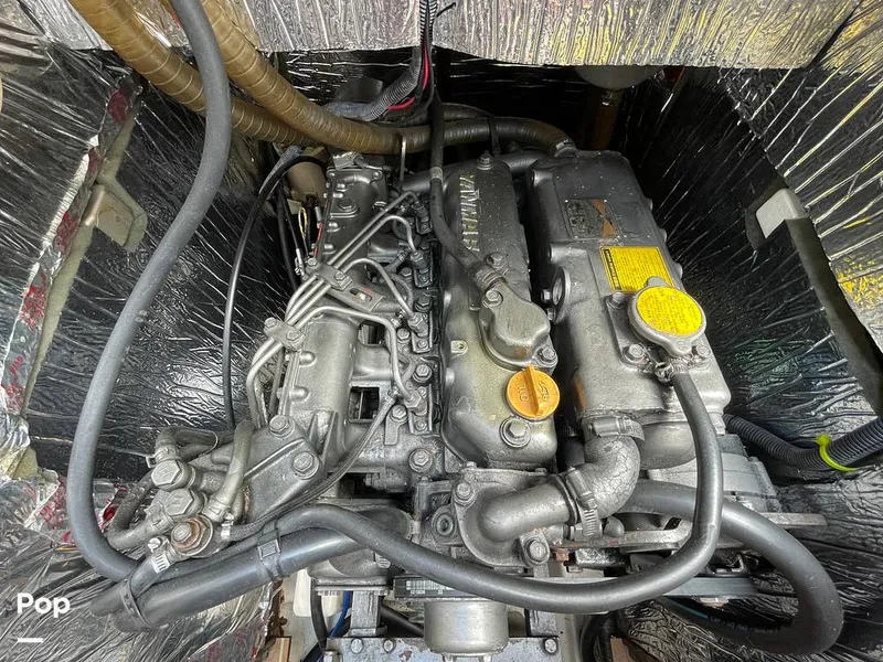 Slide: The Image of Beneteau Moorings 405 1992 - 15446346