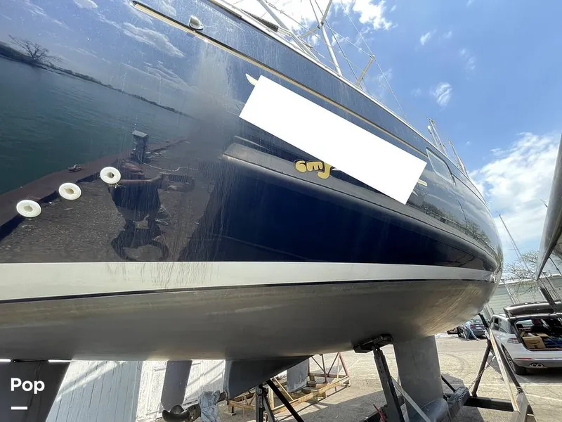 Slide: The Image of Beneteau Moorings 405 1992 - 15446655