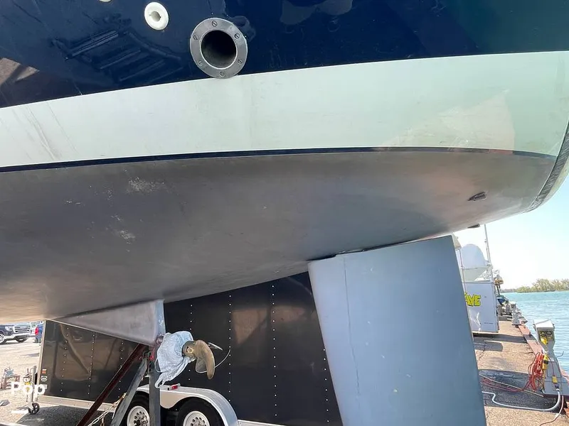 Slide: The Image of Beneteau Moorings 405 1992 - 15446664