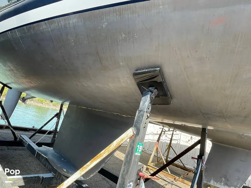 Slide: The Image of Beneteau Moorings 405 1992 - 15446686