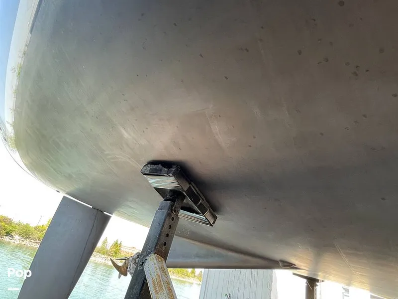 Slide: The Image of Beneteau Moorings 405 1992 - 15446693