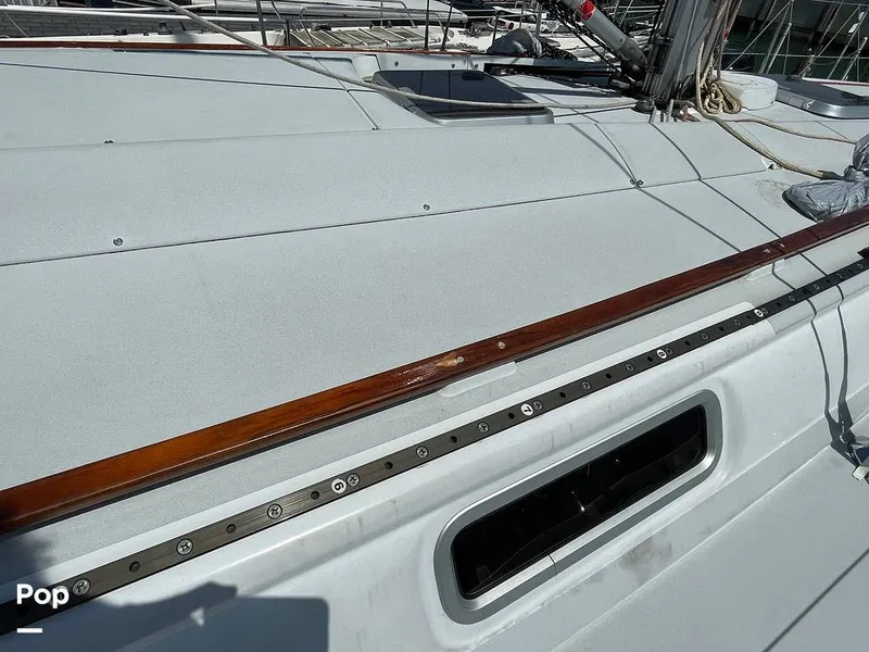Slide: The Image of Beneteau Moorings 405 1992 - 15445675