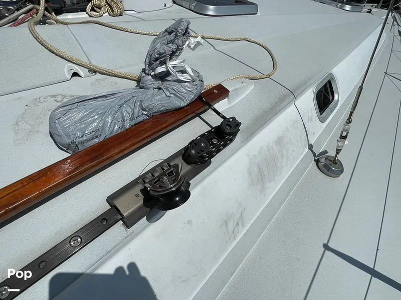 Slide: The Image of Beneteau Moorings 405 1992 - 15445677