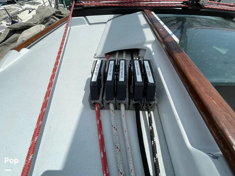 Slide: The Image of Beneteau Moorings 405 1992 - 15445719