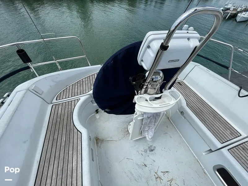 Slide: The Image of Beneteau Moorings 405 1992 - 15445731