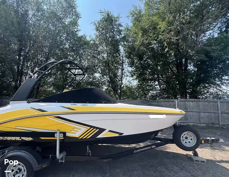 Slide: The Image of Side View of Vessel - 15739034