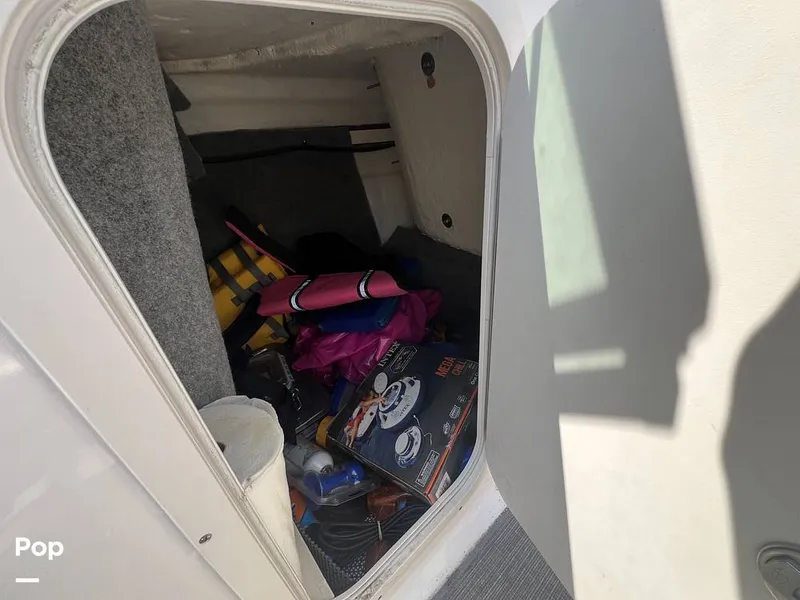 Slide: The Image of Compartment Storage In Front Of Passenger Seat - 15710038