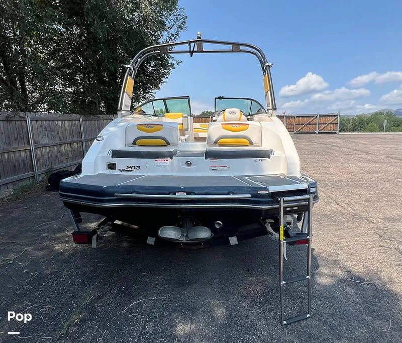 Slide: The Image of Back Of Boat View - 15710125