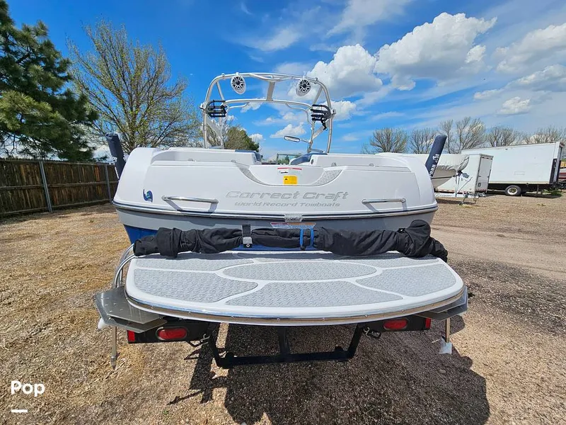 Slide: The Image of Air Nautique 236 Team Edition 2007 - 15442440