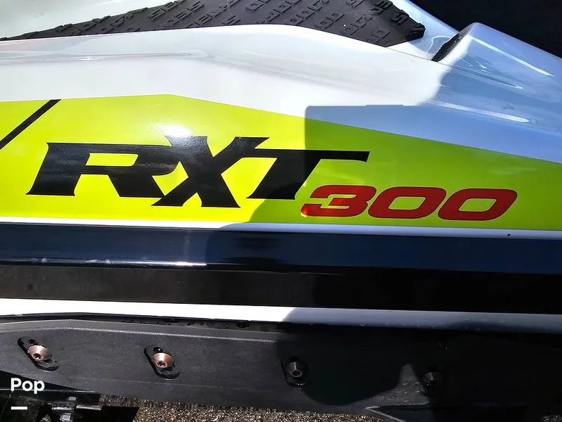 Slide: The Image of Sea-Doo RXT 300 2016 - 15328267