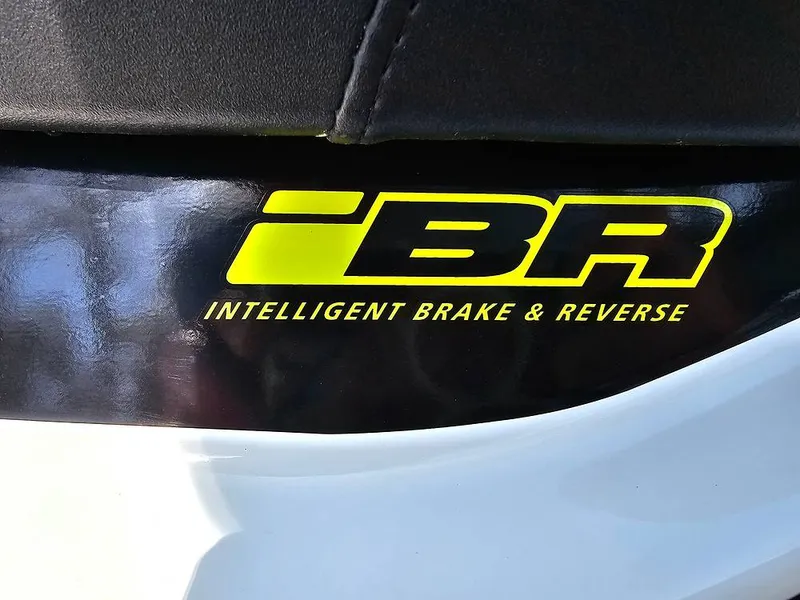 Slide: The Image of Sea-Doo RXT 300 2016 - 15328282