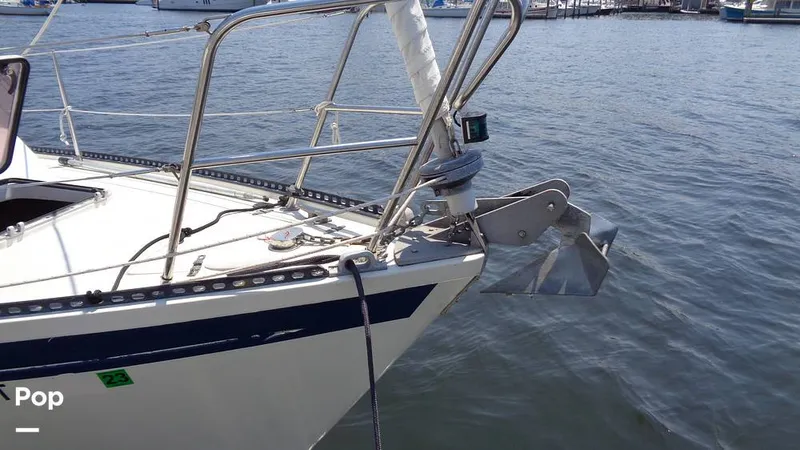 Slide: The Image of Aloha 8.5 1986 - 15564446