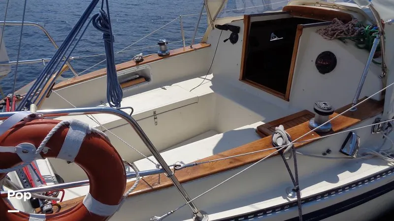 Slide: The Image of Aloha 8.5 1986 - 15564451