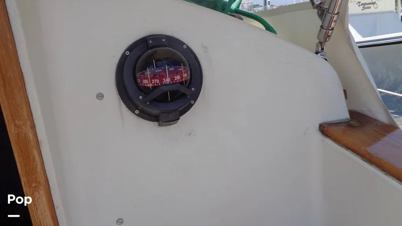 Slide: The Image of Aloha 8.5 1986 - 15564460