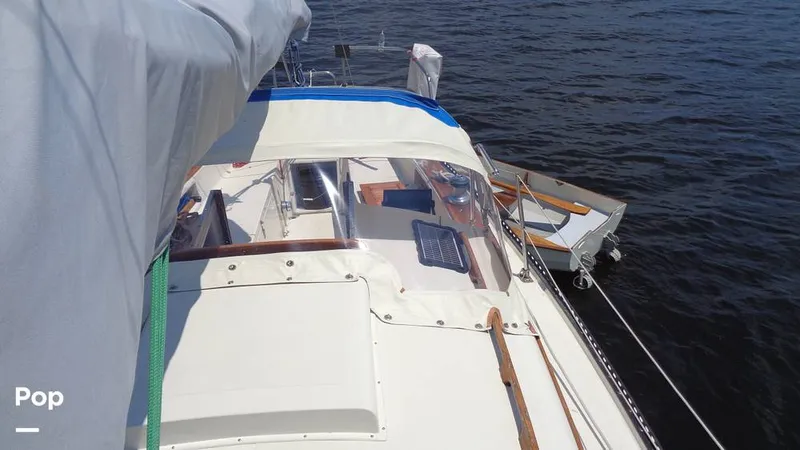 Slide: The Image of Aloha 8.5 1986 - 15564473