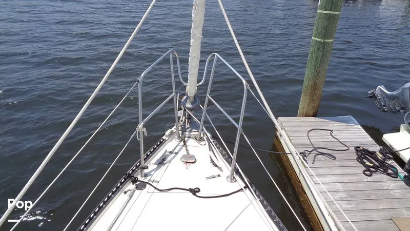 Slide: The Image of Aloha 8.5 1986 - 15564476